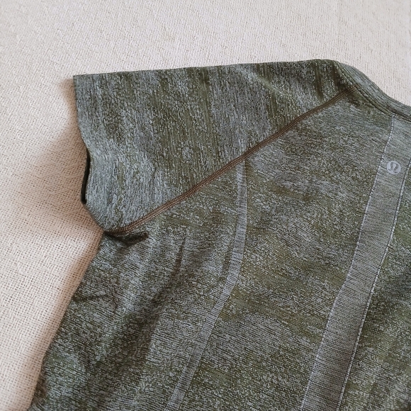 lululemon ♡ swift stride green top 12 - Picture 7 of 8